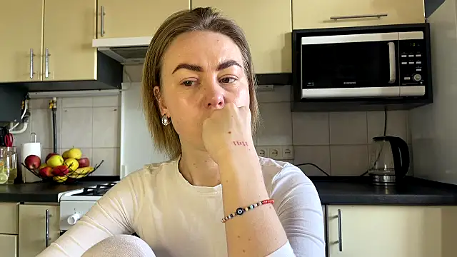 MartaLuna  online show from 03-27-26, 10:15