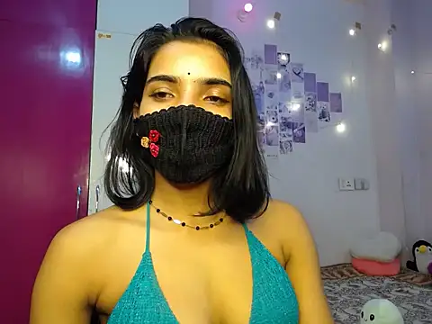 Sweetangle24 online show from 10-28-25, 07:38