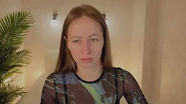 Snapshot of bella_li__ chatting on 01-07-26, 01:19 bella li online show from 01-07-26, 01:19