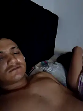 Chloe y Dante online show from 11-26-25, 05:52