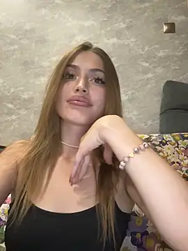 Elizabeth Tay online show from 09-11-25, 05:57