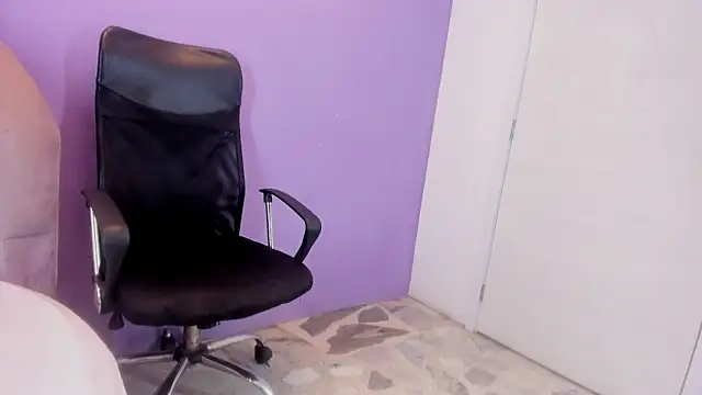 miajhonsonx online show from 11-15-25, 03:30