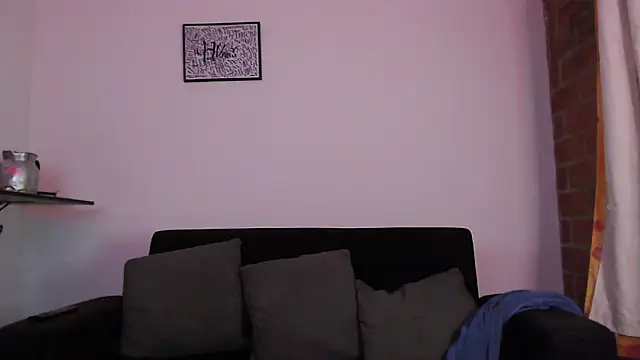 Snapshot of rickgraims chatting on 10-11-25, 01:38 rickgraims online show from 10-11-25, 01:38