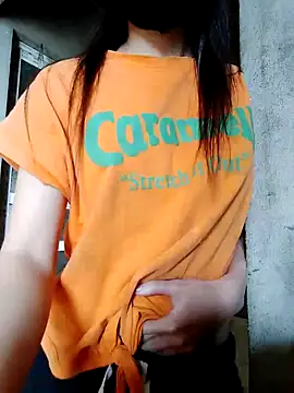 Snapshot of Phuoc_xx chatting on 01-19-26, 02:59 Phuoc xx online show from 01-19-26, 02:59