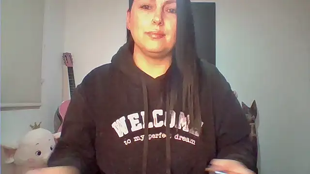 Snapshot of Venusina_07 chatting on 05-08-26, 03:34 Venusina 07 online show from 05-08-26, 03:34