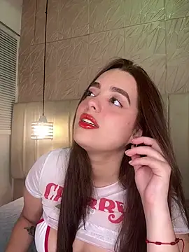 hannahst  online show from 04-14-26, 08:15