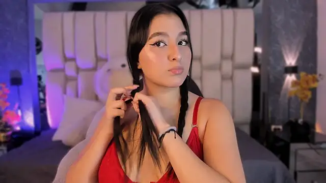 Snapshot of MariaFlowers chatting on 11-22-25, 07:46 MariaFlowers online show from 11-22-25, 07:46