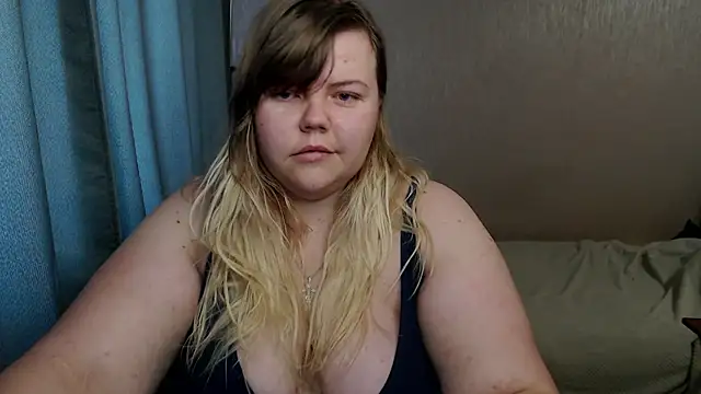 Snapshot of AsmiTKeyn chatting on 10-16-25, 05:19 AsmiTKeyn online show from 10-16-25, 05:19