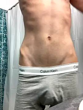 Snapshot of Secretcartier chatting on 10-23-25, 07:12 Secretcartier online show from 10-23-25, 07:12