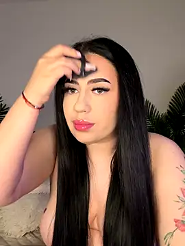 Snapshot of Andrestarr chatting on 11-03-25, 05:03 Andrestarr online show from 11-03-25, 05:03