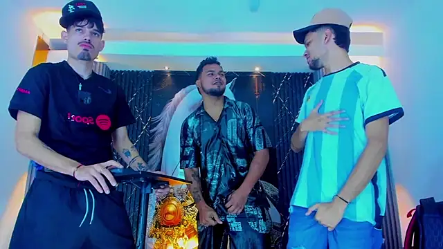 Snapshot of Iam_Steven chatting on 09-22-25, 11:56 Iam Steven online show from 09-22-25, 11:56