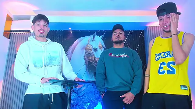 Snapshot of Iam_Steven chatting on 10-08-25, 12:36 Iam Steven online show from 10-08-25, 12:36