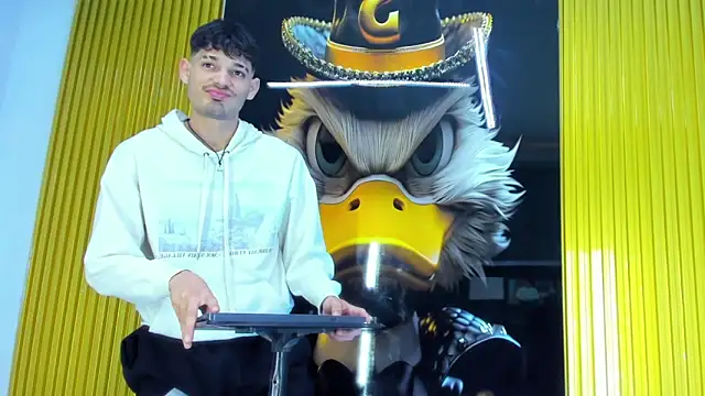 Snapshot of Iam_Steven chatting on 01-09-26, 04:59 Iam Steven online show from 01-09-26, 04:59