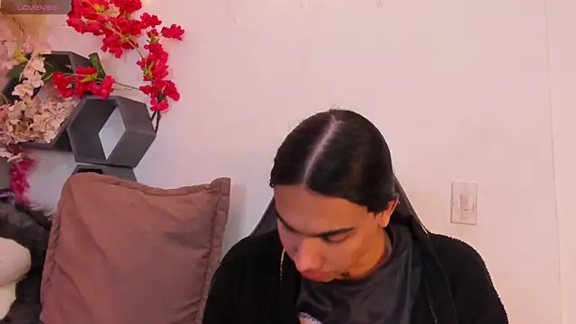 Almaazz online show from 04-25-26, 08:17