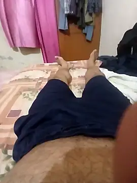 Snapshot of rajj_looo chatting on 09-13-25, 05:40 rajj looo online show from 09-13-25, 05:40