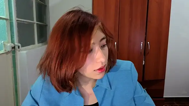 Snapshot of Sullyoonn chatting on 09-12-25, 07:30 Sullyoonn online show from 09-12-25, 07:30