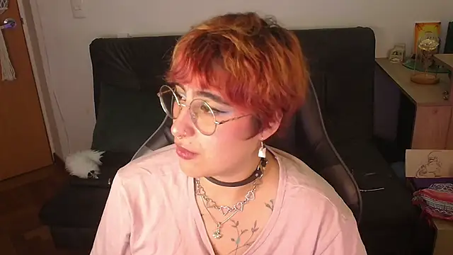 Miacatsito3 online show from 01-12-26, 05:23