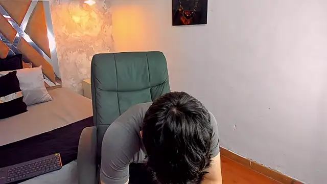 kraven lust online show from 11-04-25, 03:05