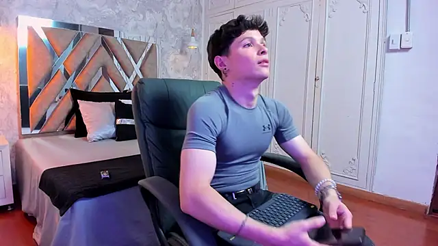 kraven lust online show from 11-15-25, 03:15