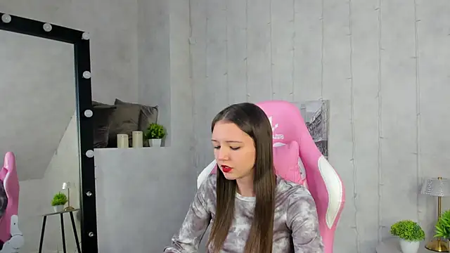 Snapshot of Amanda_Reedd chatting on 09-29-25, 08:19 Amanda Reedd online show from 09-29-25, 08:19
