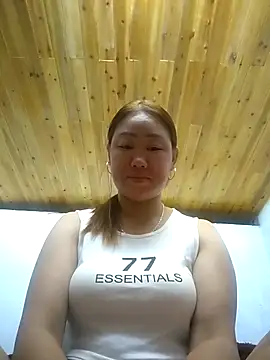 Snapshot of Dung_x chatting on 10-01-25, 01:00 Dung x online show from 10-01-25, 01:00