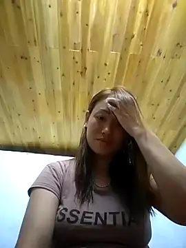 Snapshot of Dung_x chatting on 10-09-25, 01:42 Dung x online show from 10-09-25, 01:42