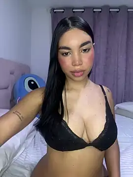 karolaalcendra online show from 02-12-26, 03:34