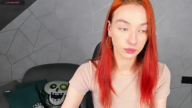 Melissa Cox online show from 10-22-25, 02:34