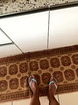 Morenolatino881 online show from 09-12-25, 03:23