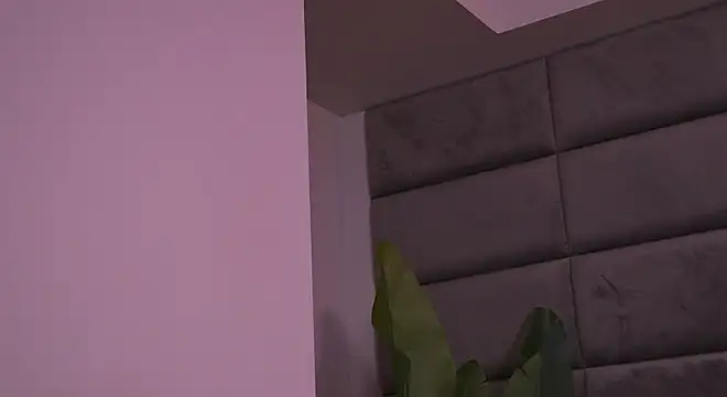 YssabelFox online show from 10-21-25, 03:29