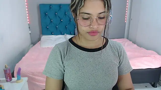 mia sexgirl online show from 07-01-26, 02:29