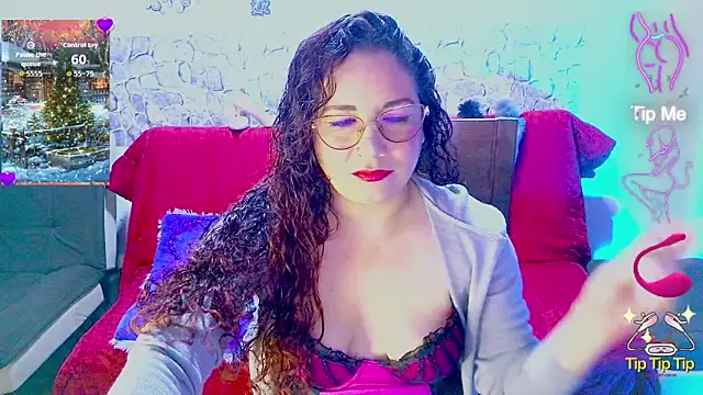 Snapshot of zamy_x chatting on 12-19-25, 02:51 zamy x online show from 12-19-25, 02:51