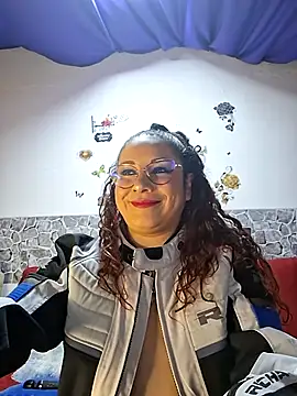 Snapshot of zamy_x chatting on 01-10-26, 02:57 zamy x online show from 01-10-26, 02:57