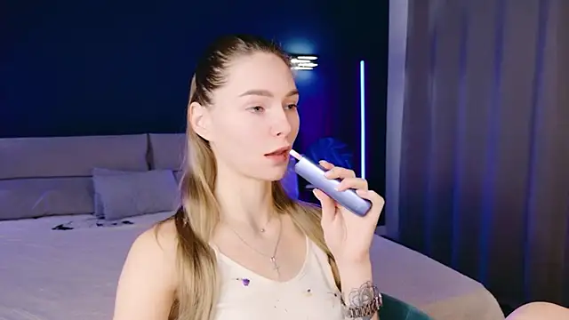 Melloudy online show from 11-16-25, 07:03