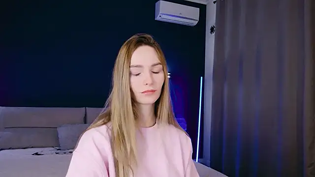 Melloudy online show from 11-30-25, 07:01