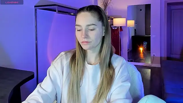 Melloudy online show from 12-14-25, 07:03