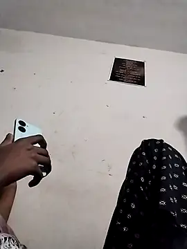 Rapunzal online show from 10-23-25, 07:56