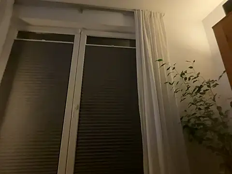 didil1900 online show from 10-12-25, 04:00