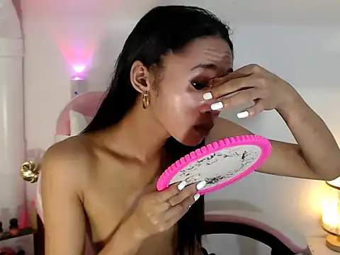 xxxgoddesnicolexxx online show from 09-17-25, 11:39