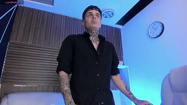 Declan-Fox online show from 10-17-25, 12:01