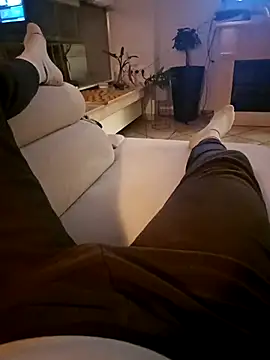 Snapshot of fullystroked chatting on 10-26-25, 10:15 fullystroked online show from 10-26-25, 10:15