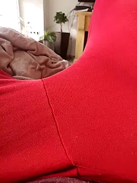 Snapshot of fullystroked chatting on 10-31-25, 12:06 fullystroked online show from 10-31-25, 12:06