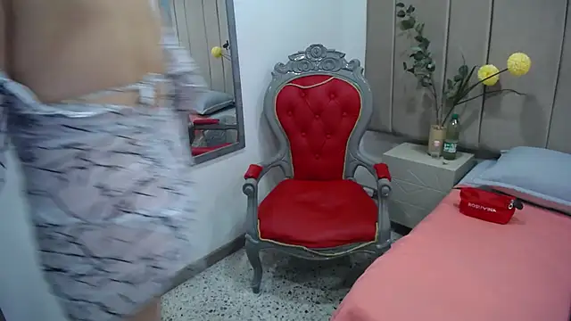 paultte online show from 10-28-25, 02:42