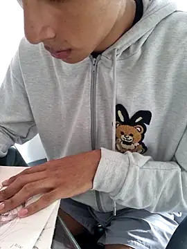 EstivenSallas online show from 09-19-25, 08:09