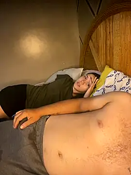 coupleyys online show from 11-23-25, 07:57