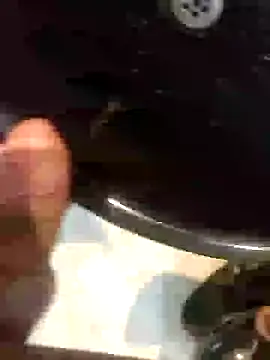 Snapshot of faller26 chatting on 09-16-25, 03:24 faller26 online show from 09-16-25, 03:24