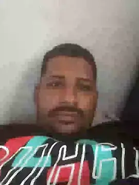 Snapshot of faller26 chatting on 10-09-25, 09:13 faller26 online show from 10-09-25, 09:13