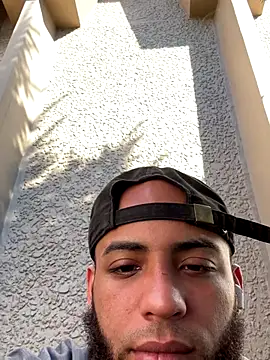 LeoPR00 online show from 09-29-25, 07:19