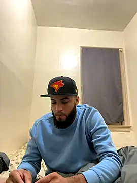 LeoPR00 online show from 11-21-25, 06:34