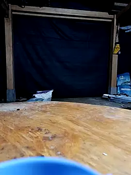 Snapshot of -Miu-98 chatting on 10-14-25, 01:56 -Miu-98 online show from 10-14-25, 01:56